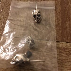 Skull Earring